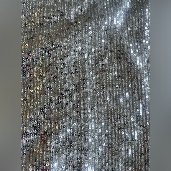 Eliza J Sequin V-Neck Long Sleeve Silver Cocktail Dress Size 4 - Picture 5 of 8